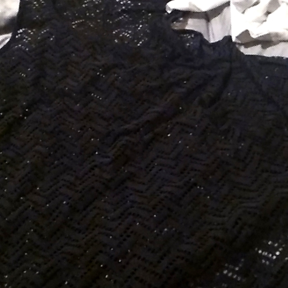 A 3x swimsuit top